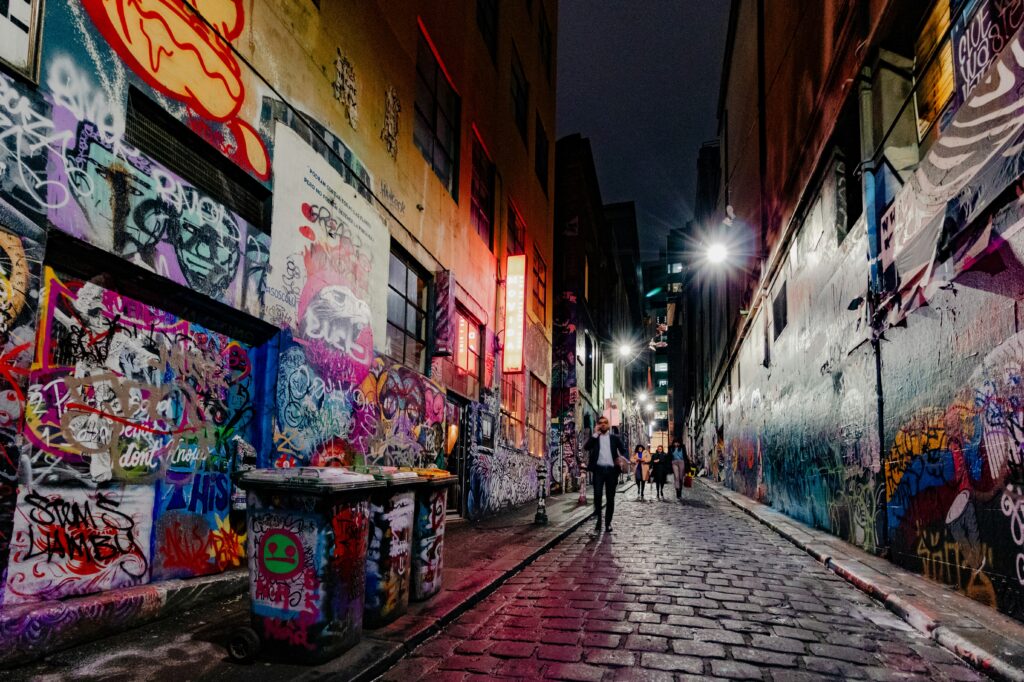 joshua-tsu-MqN-amybmHE-unsplash - Couchsurfing Blog